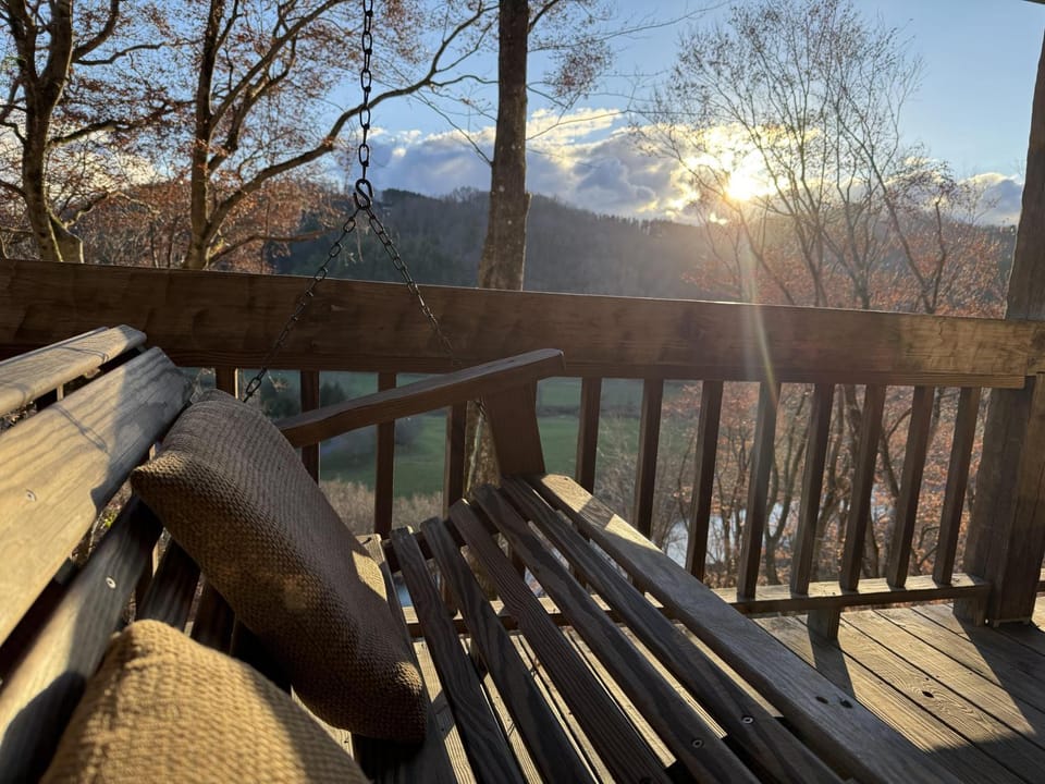 Daniel Boone Lodge House in Watauga