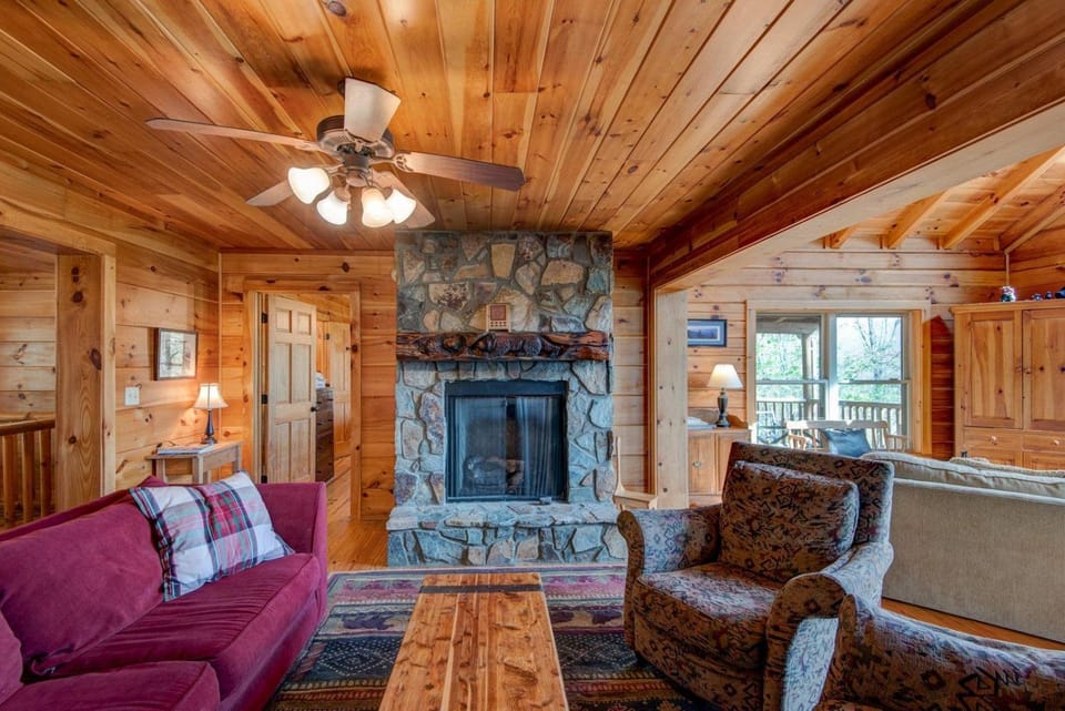 Chestnut Lodge House in Watauga