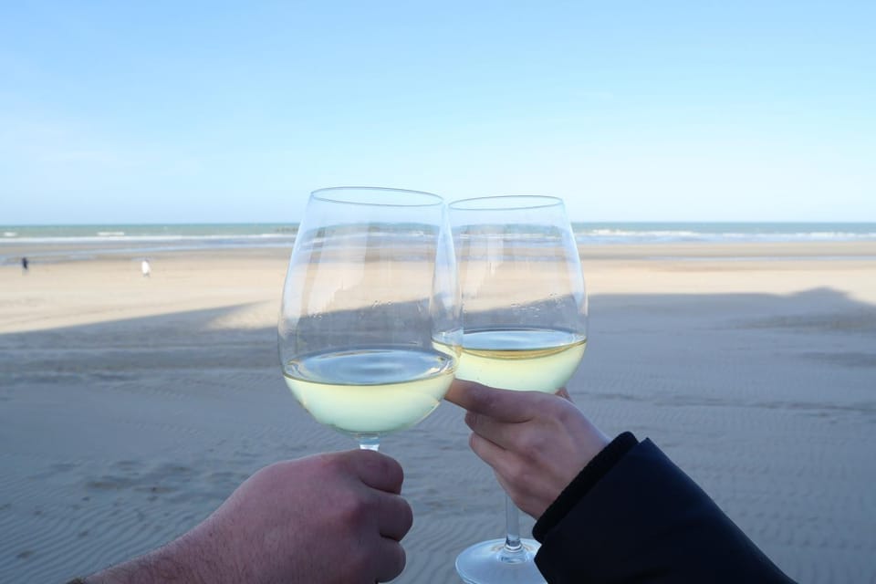 People, Food and drinks, Beach, Sea view