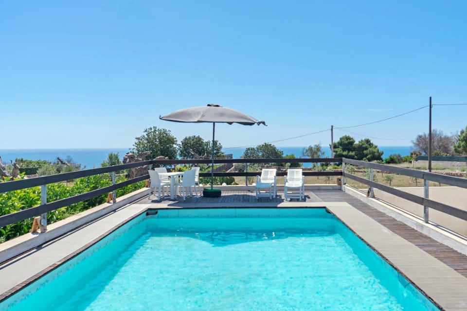 Natural landscape, Pool view, Sea view, Swimming pool, sunbed