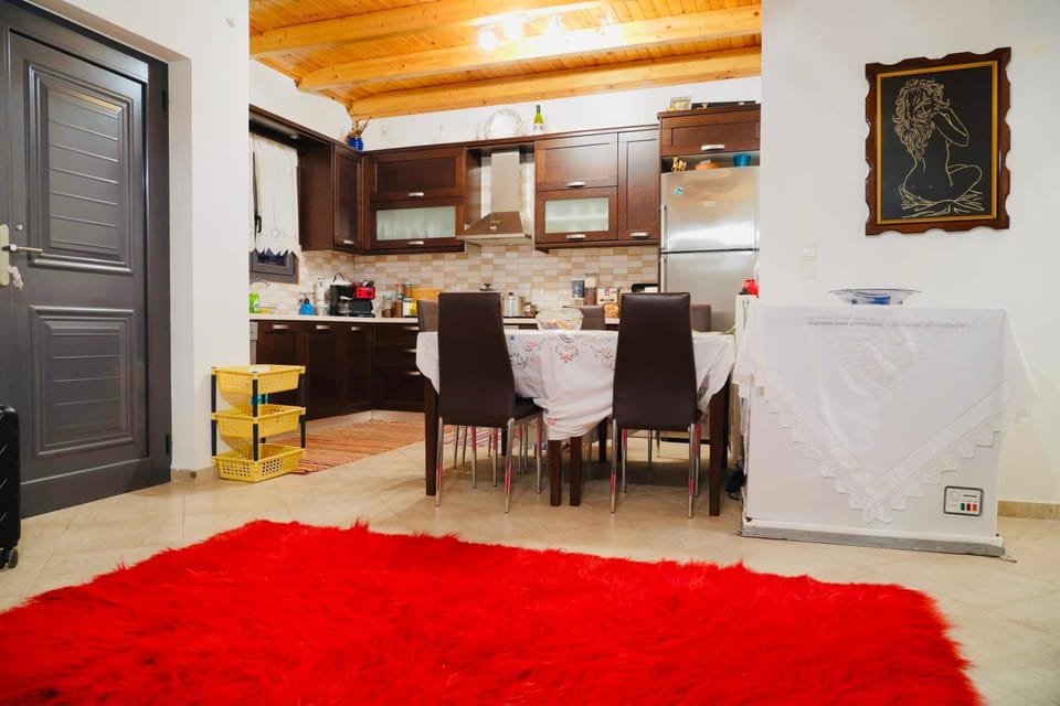 Kitchen or kitchenette, oven, pet friendly