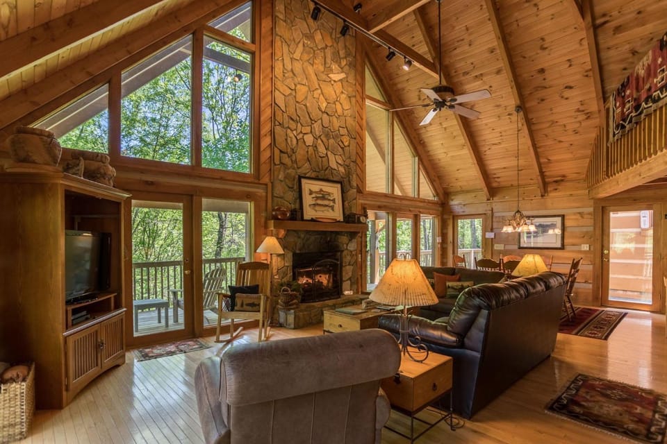 Almost Heaven House in Watauga