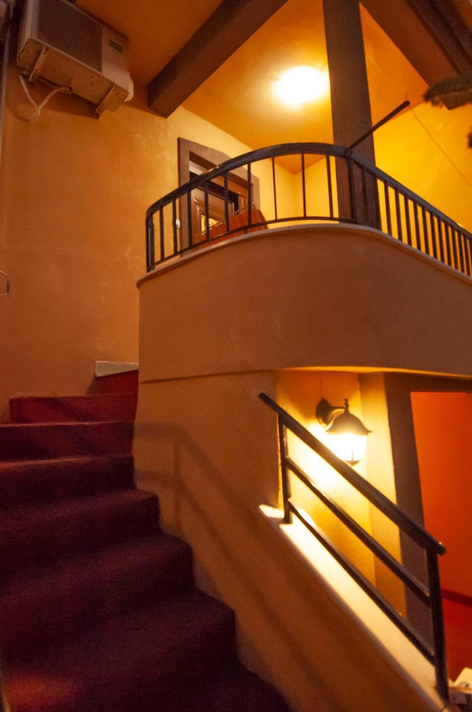 SkyView Meteora House in Kalabaka