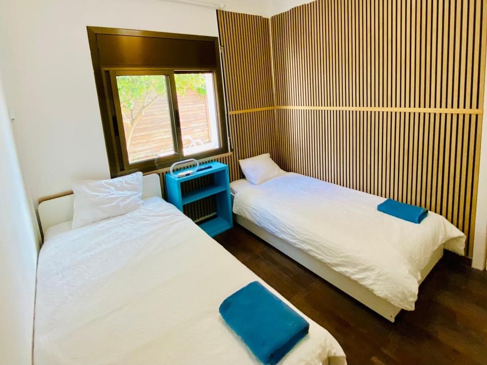 Nature Oasis near Barcelona with swimming pool Parties not allowed Chalet in Barcelona