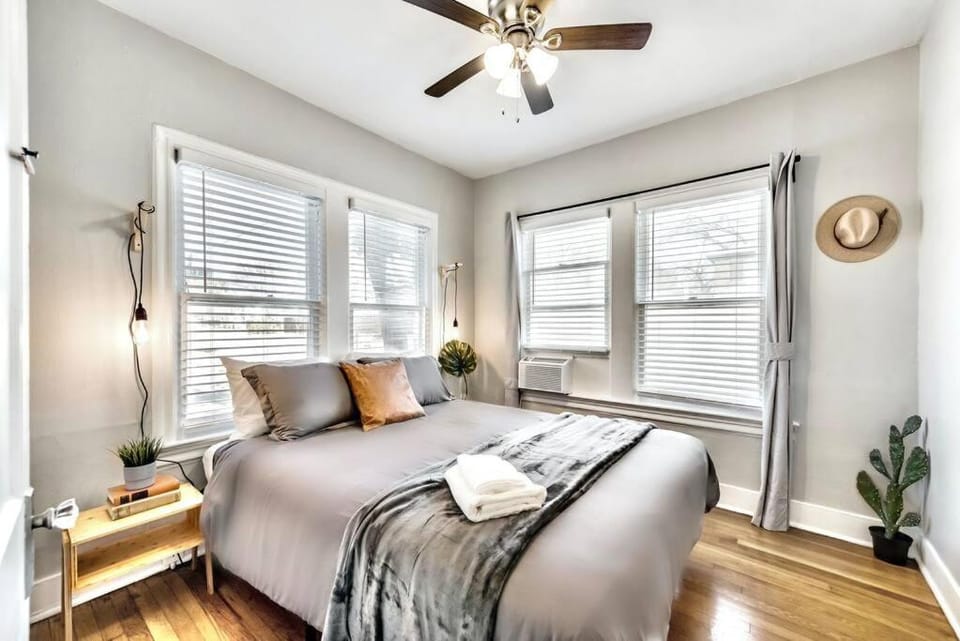 Bed, Bedroom