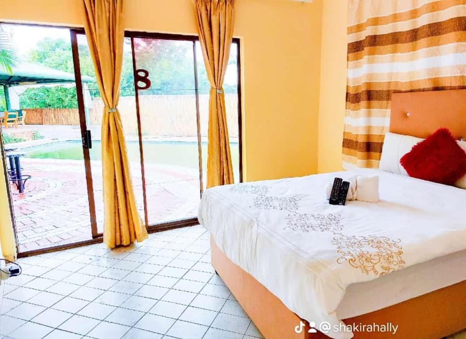 Golden Guesthouse Durban Bed and Breakfast in Durban