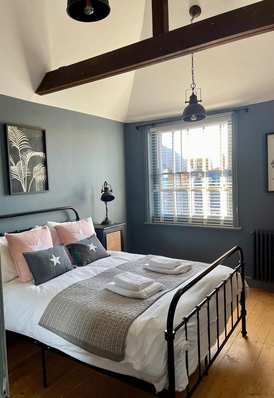 Photo of the whole room, Bedroom, Street view, storage, towels, towels