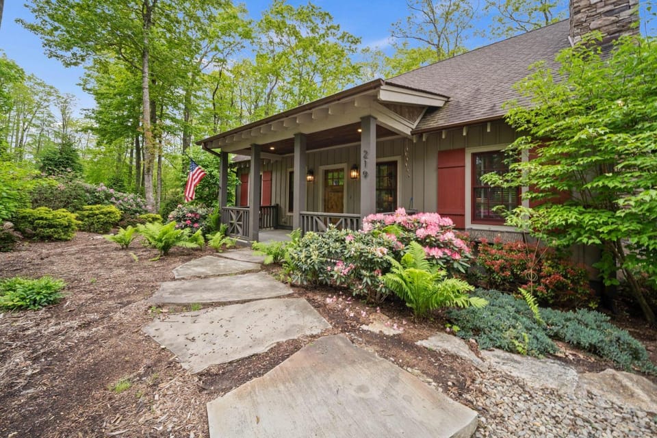 Sweet Retreat at Sweetgrass House in Watauga
