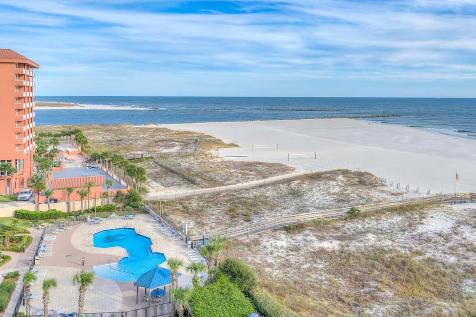 Phoenix East 806 House in Orange Beach