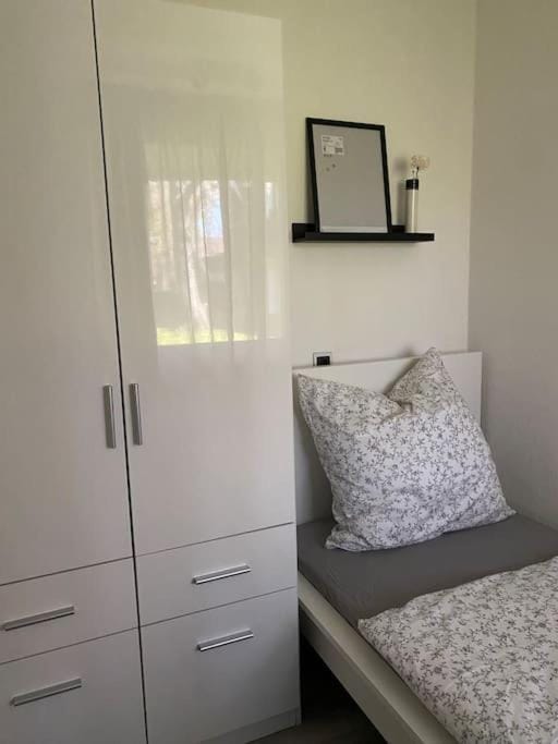 Bed, Photo of the whole room, Bedroom, wardrobe