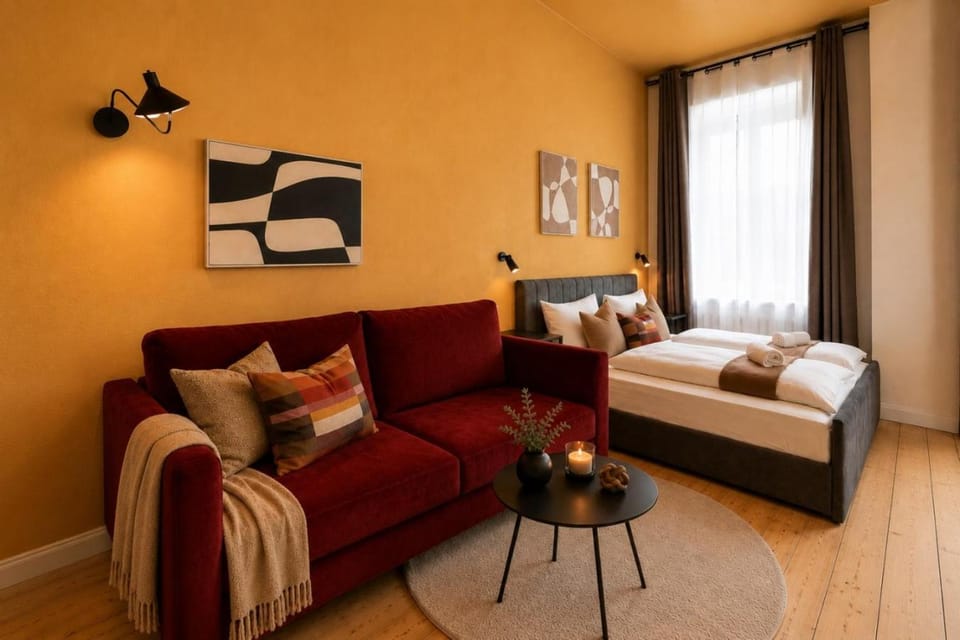 NUJU Rentals - 6-Apartments - 26 Gäste - Garten Apartment in Bielefeld