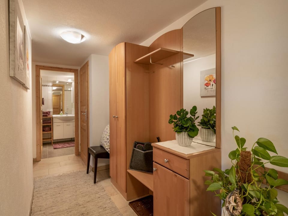 Bathroom, wardrobe