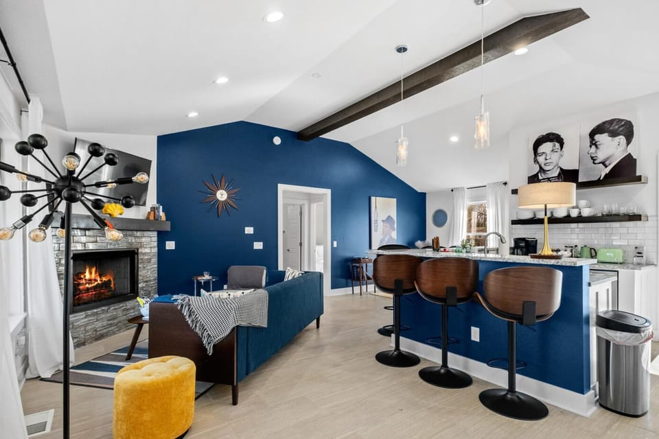 The Sinatra House in Rogers