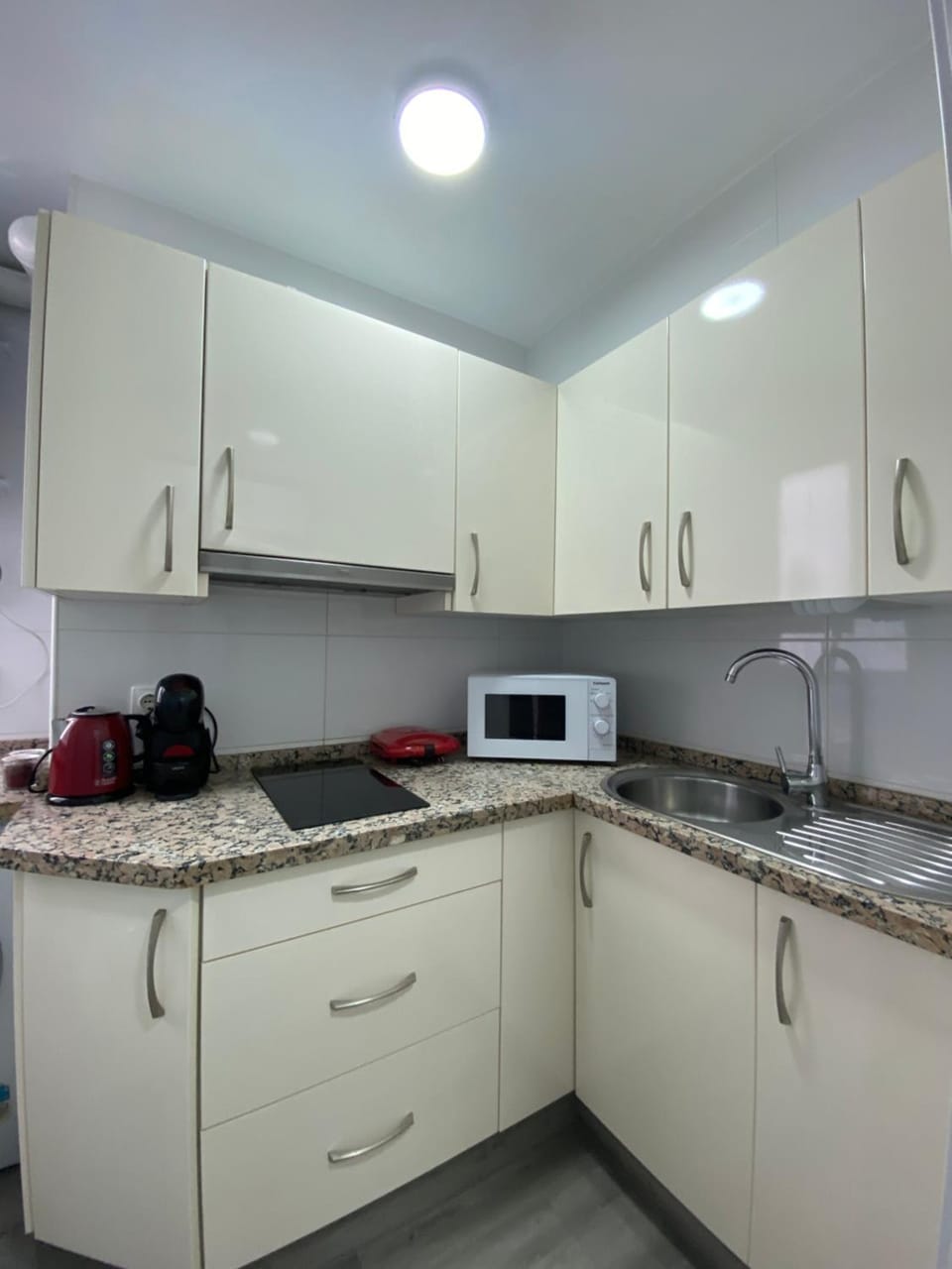 piso junto al hospital macarena Apartment in Seville