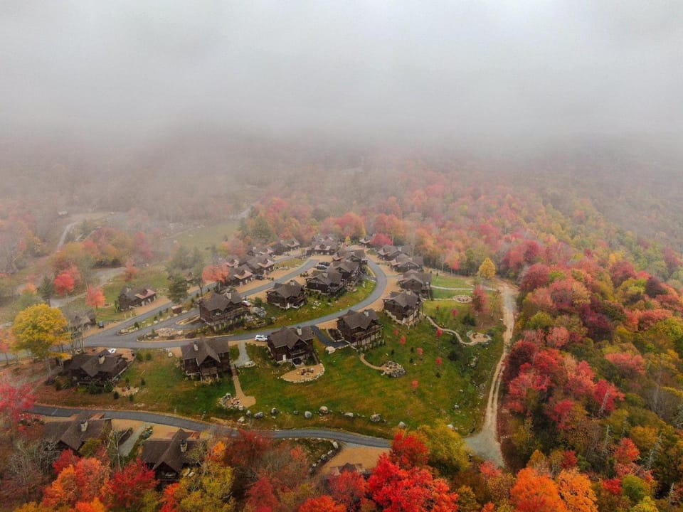 Green Valley III at Eagles Nest House in Beech Mountain