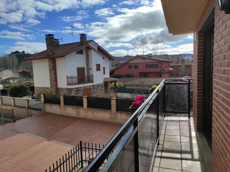 EN EL CORAZON DEL BARRIO DE LA ESTACIÓN House in La Rioja