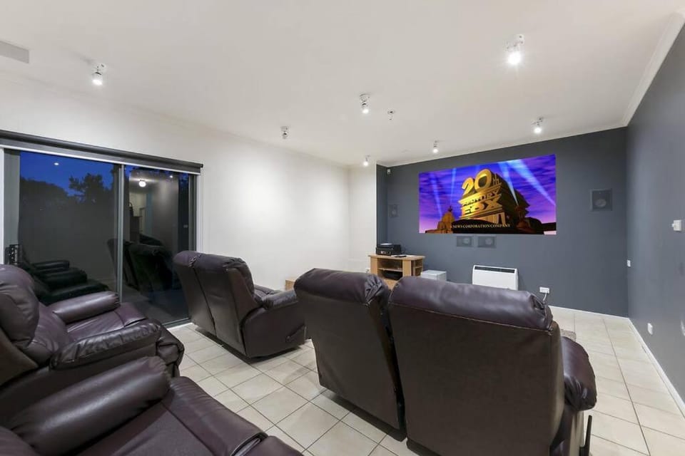 Moonahridge accommodation House in Fingal