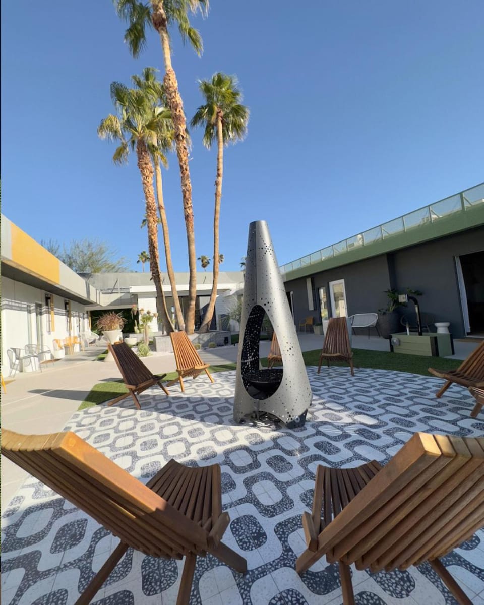 Seating area