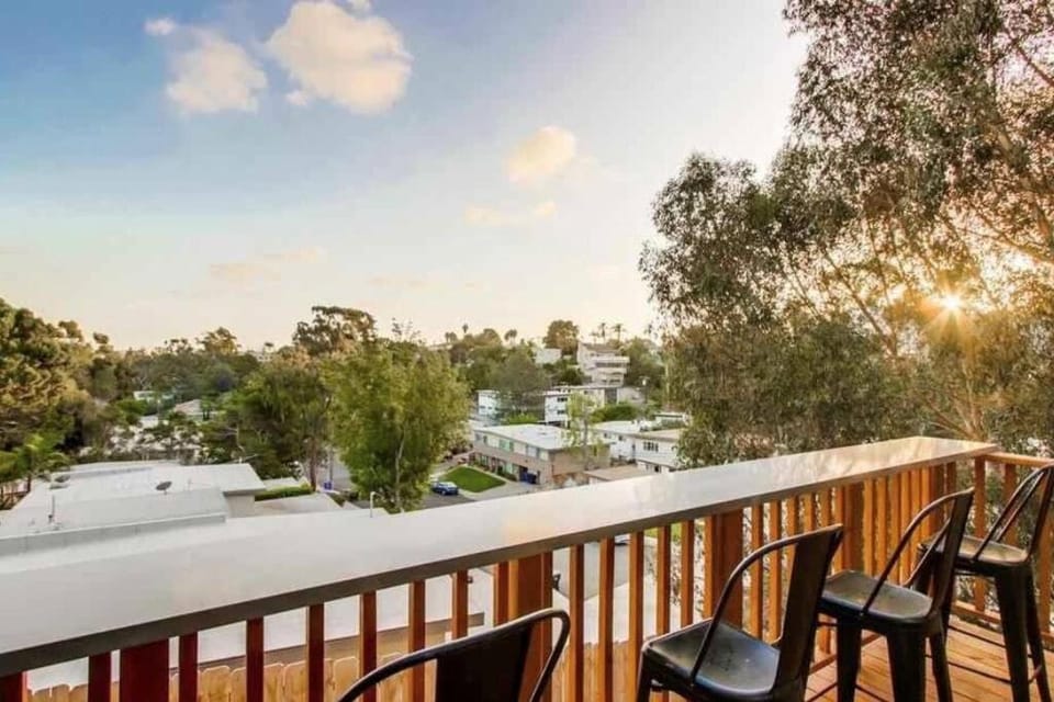 Fabulous New 4BR/3BA House in Mission Hills House in San Diego