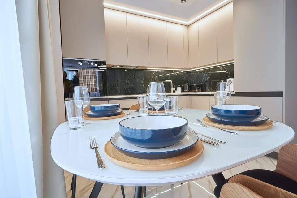 Kitchen or kitchenette, Dining area, pet friendly