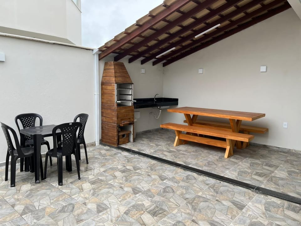 Patio, BBQ facilities