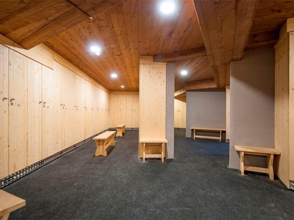 Duplex rénové montagne 6 pers - Près des pistes - Cuisine équipée et balcon - FR-1-637-60 Apartment in Les Allues