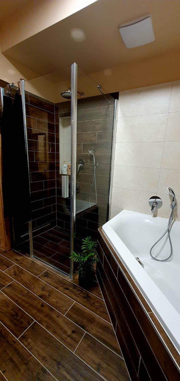 Shower, Bathroom, Bath