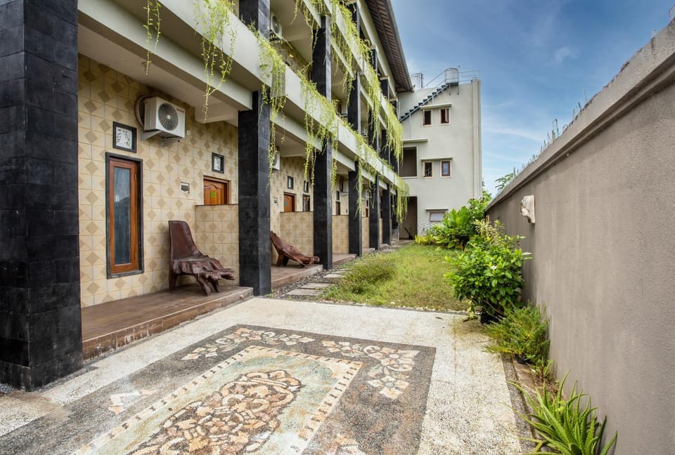 Lavanda guesthouse/homestay Vacation rental in Kuta Selatan