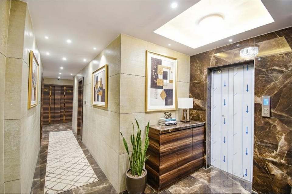 elevator