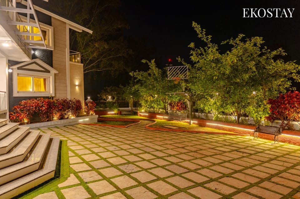 EKOSTAY Luxe - Highland Villa Villa in Maharashtra