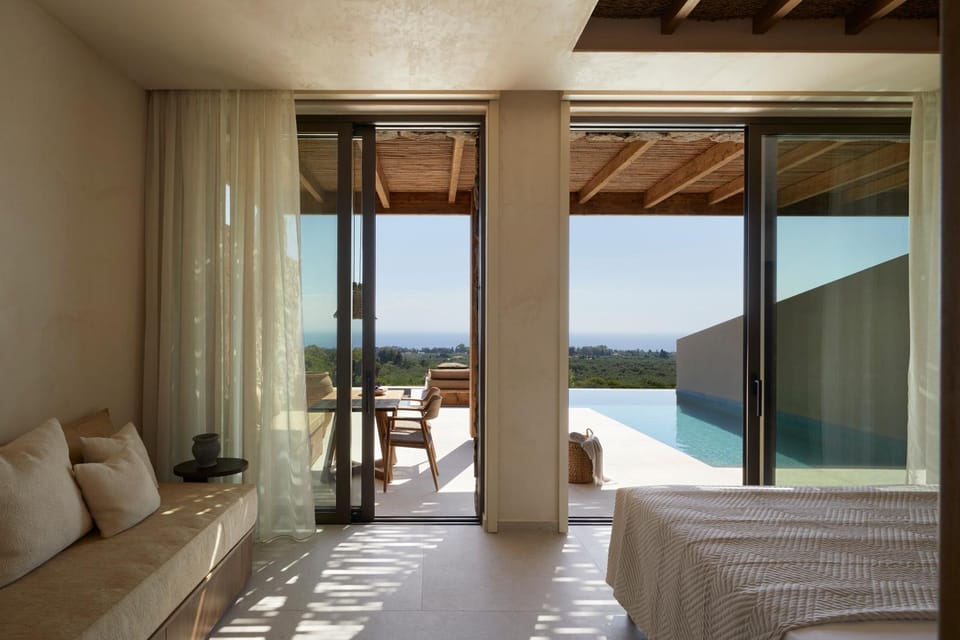 Natural landscape, Balcony/Terrace, Bedroom, Swimming pool