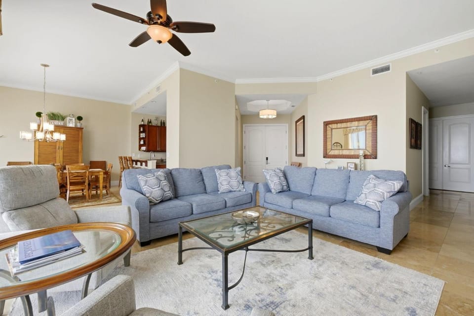 Indigo East 2102 Penthouse w/Cabana House in Perdido Key