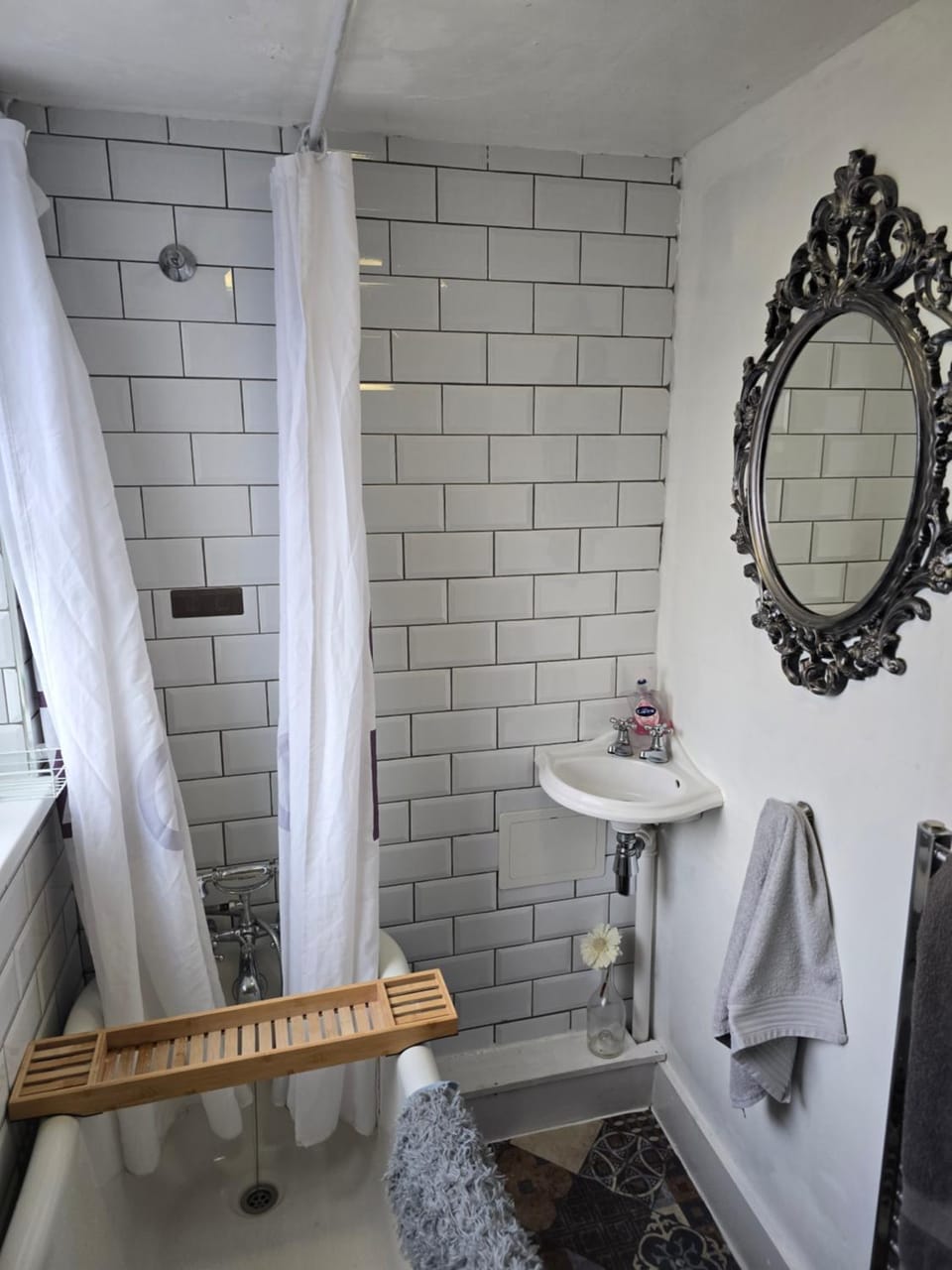 Little Dorrit Studio flat Rochester ME1 1XZ Apartment in Rochester