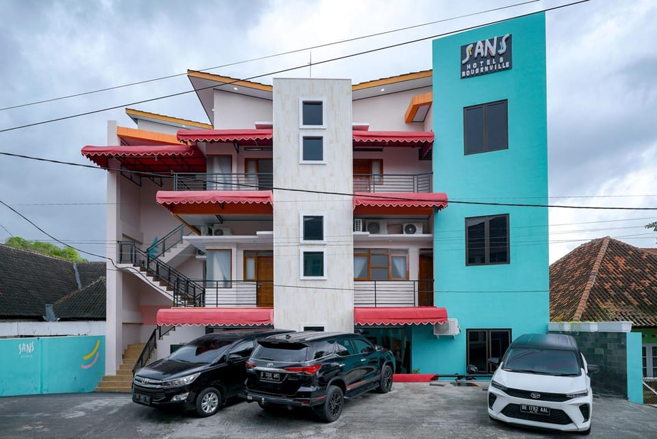 Property building, Parking