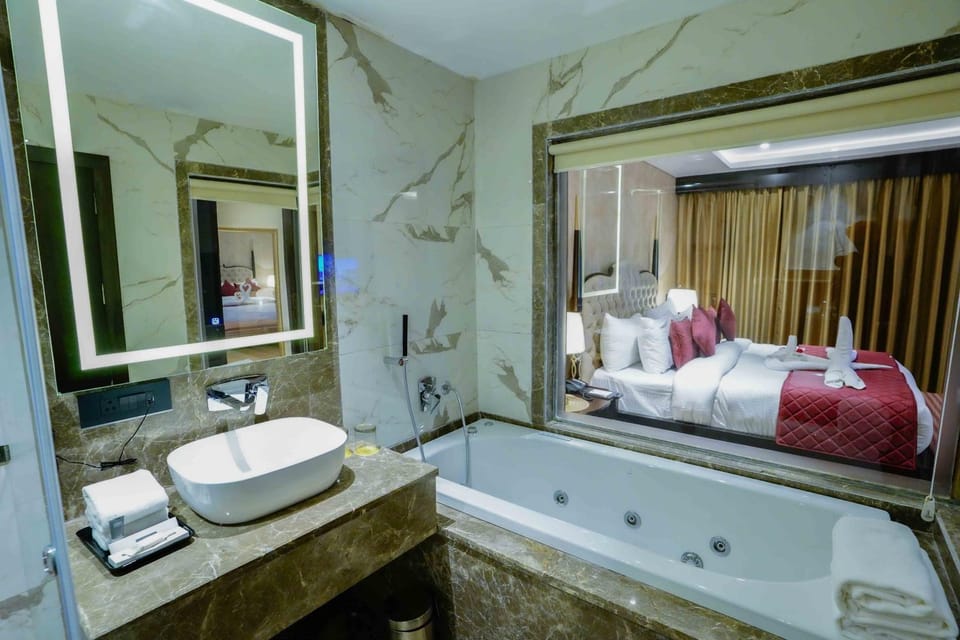 Hot Tub, Bathroom, Bath