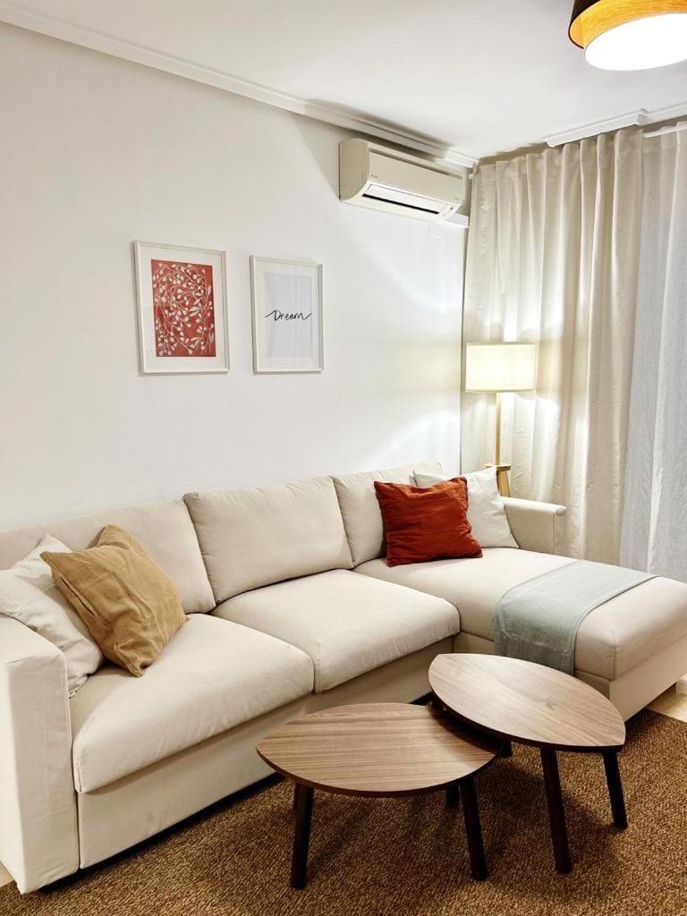 Living room, air conditioner