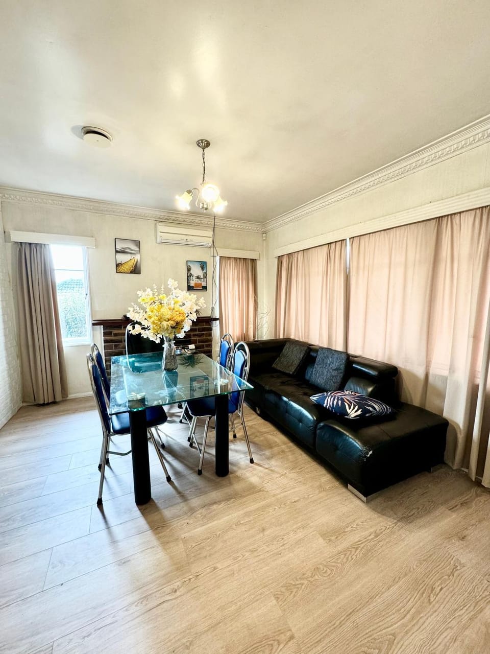 Living room, Dining area