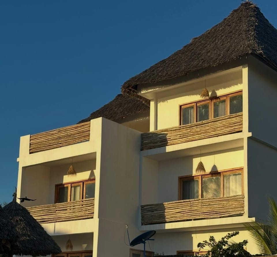 Lala salama Kendwa villas Bed and Breakfast in Kendwa