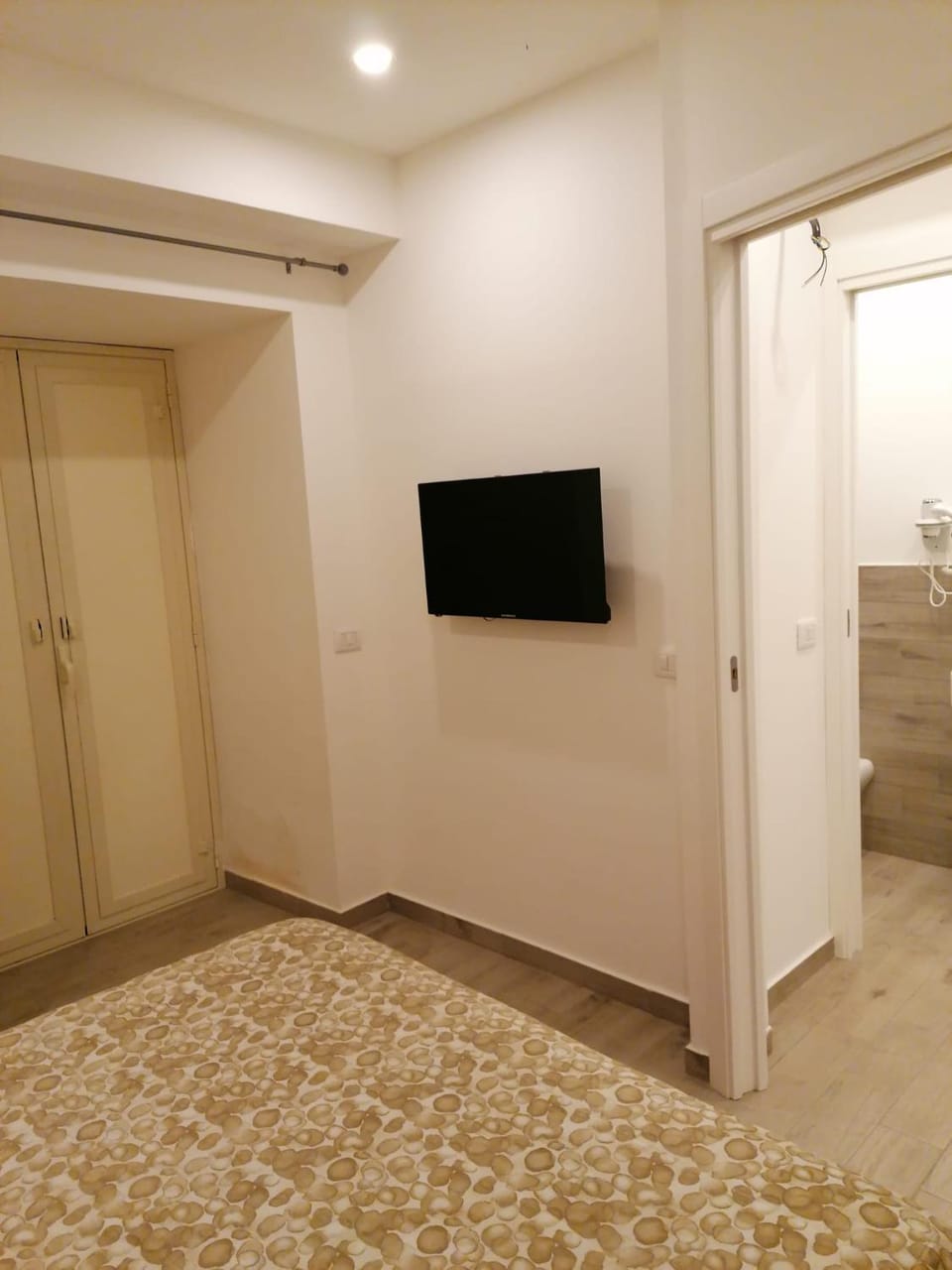 Home Dante Apartment in Catania