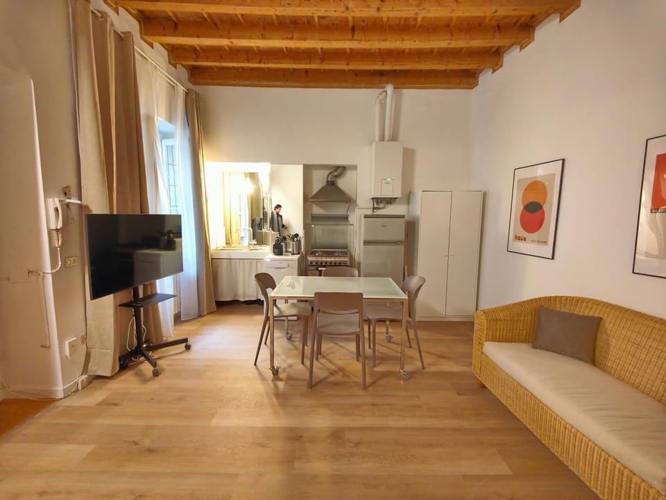 Kitchen or kitchenette, Living room, Dining area
