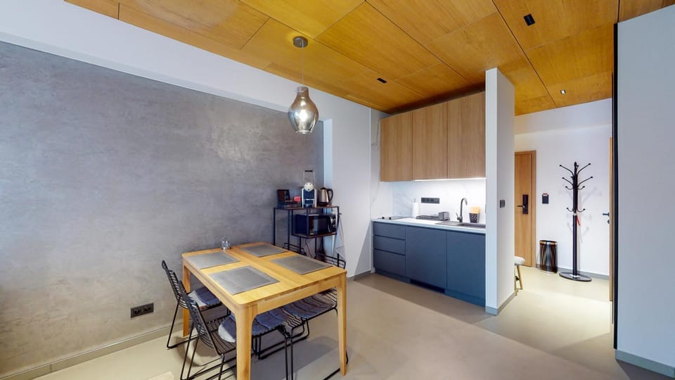 Kitchen or kitchenette, Living room, Seating area, Dining area, minibar, stove