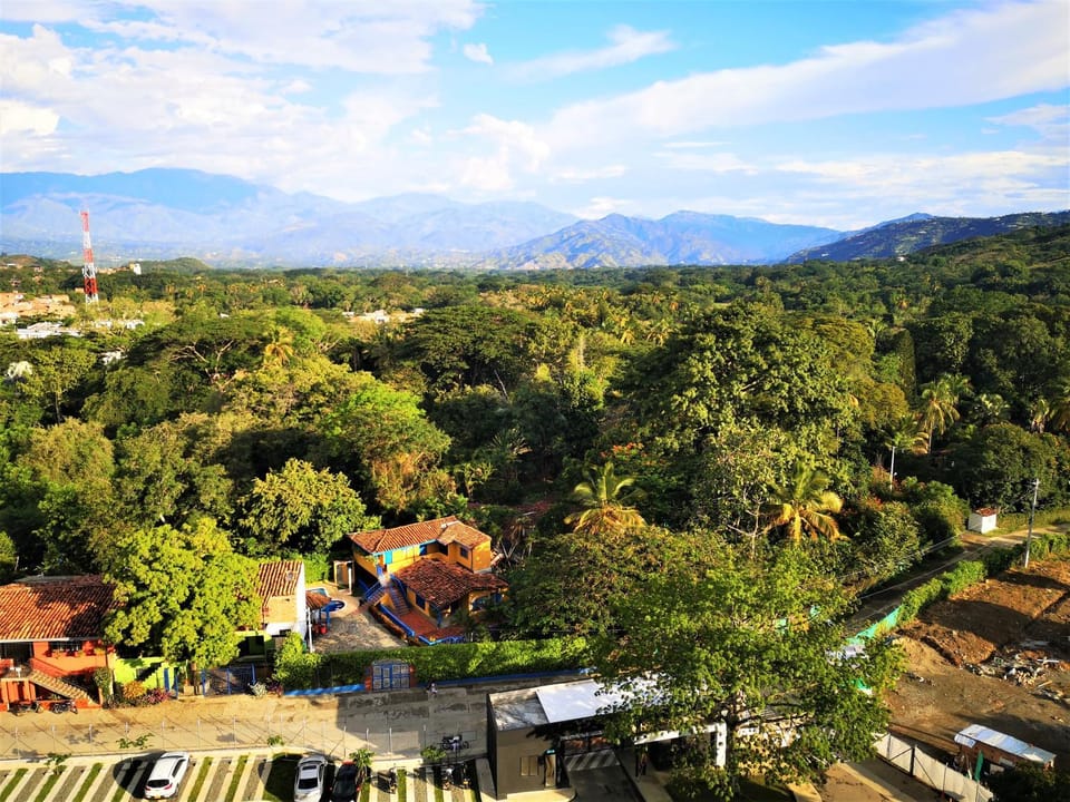 Bird's eye view, Mountain view
