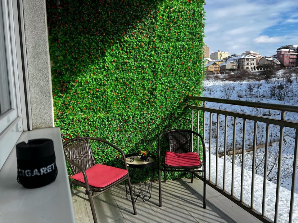 Patio, Day, Natural landscape, View (from property/room), Balcony/Terrace, Seating area
