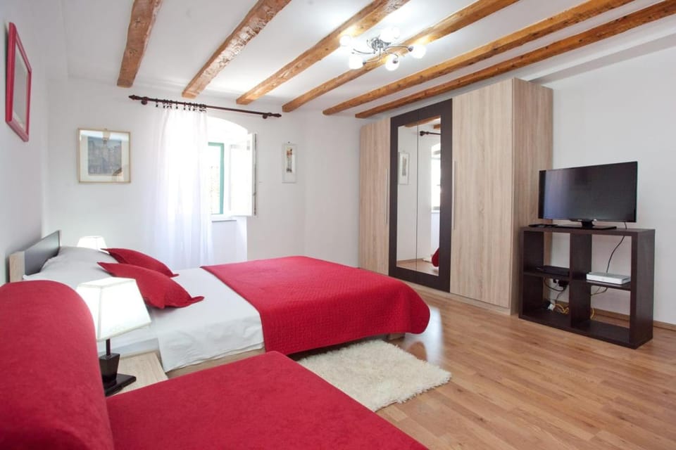 Old Town Studio Apartment in Split