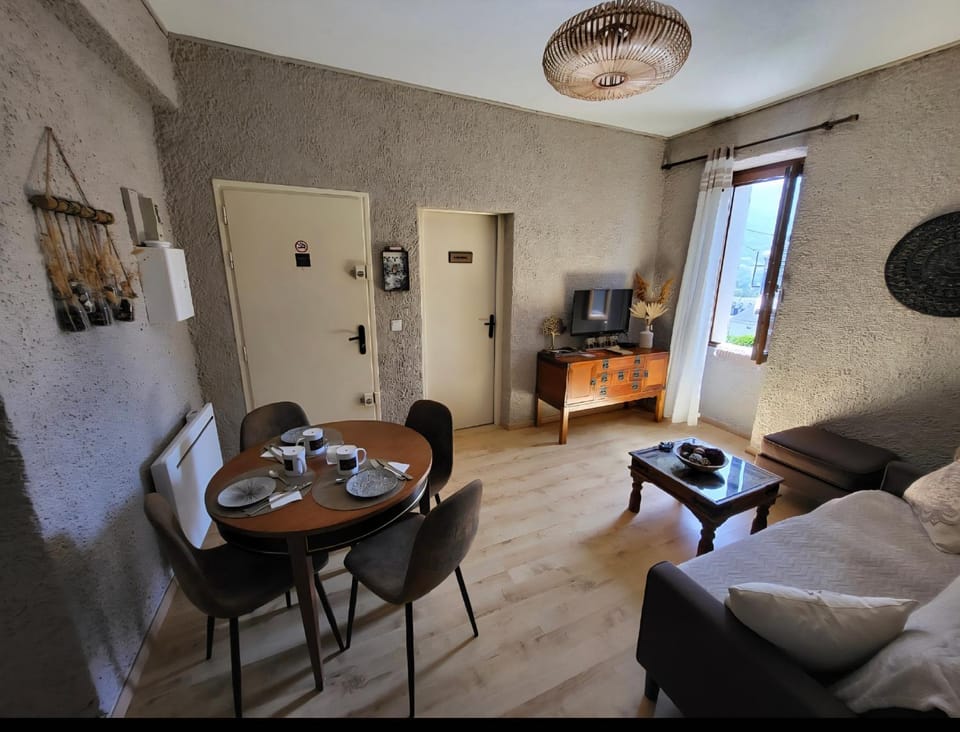 GARDENHILL familly 2 chambres Apartment in Occitanie