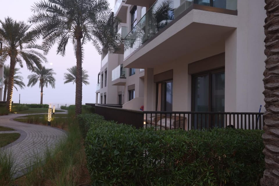 Property building, Natural landscape, Garden, Garden view, Sea view