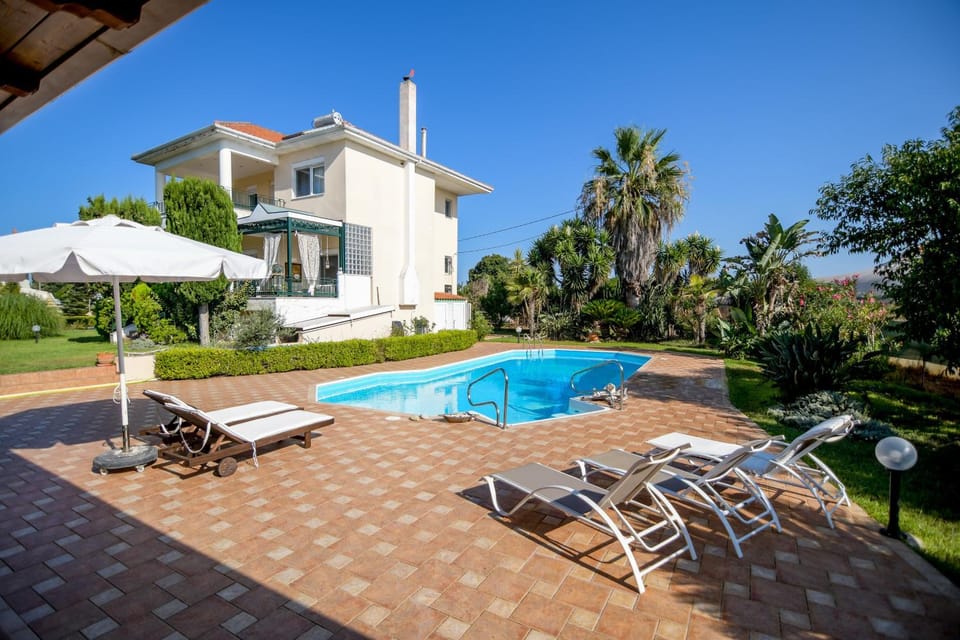 Pool view, Swimming pool