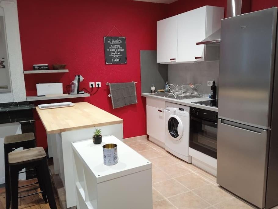 Charmant 45m2 cœur historique de Foix équipé & fibre Apartment in Occitanie