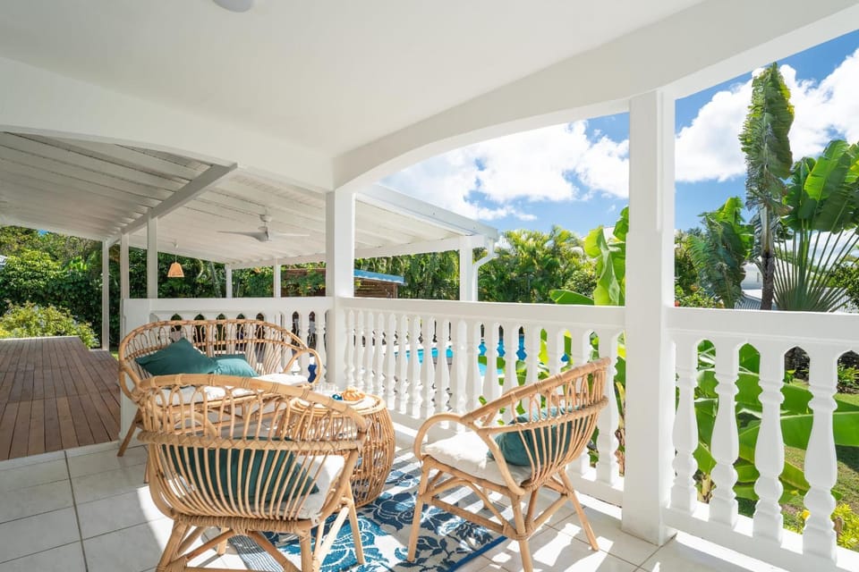 Patio, Day, Garden, View (from property/room), Balcony/Terrace, Dining area, Garden view