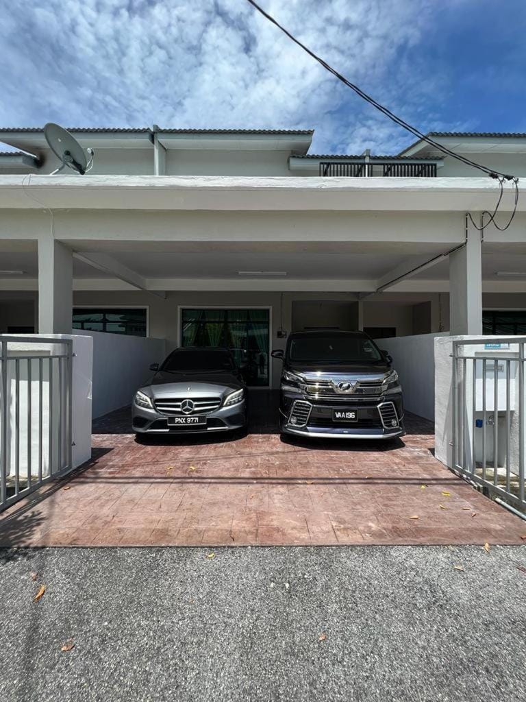 Property building, Parking